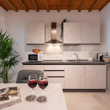 Casa Falorni - 2 Ab, Alda Doppia, E Ventura, Bilocale